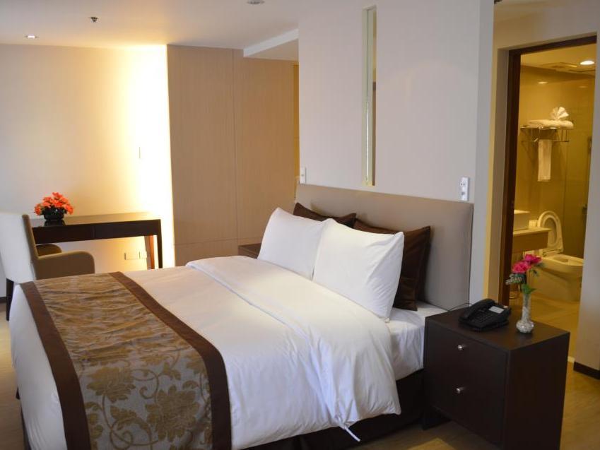 Sir William'S Hotel Quezon City Extérieur photo