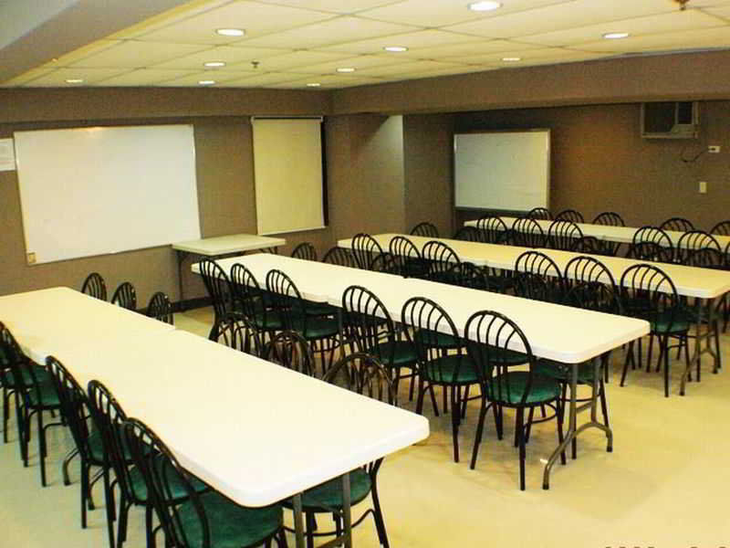 Sir William'S Hotel Quezon City Extérieur photo
